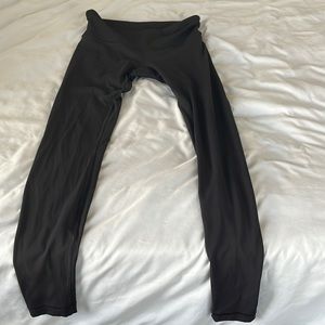 Black Lululemon leggings - Size 6
